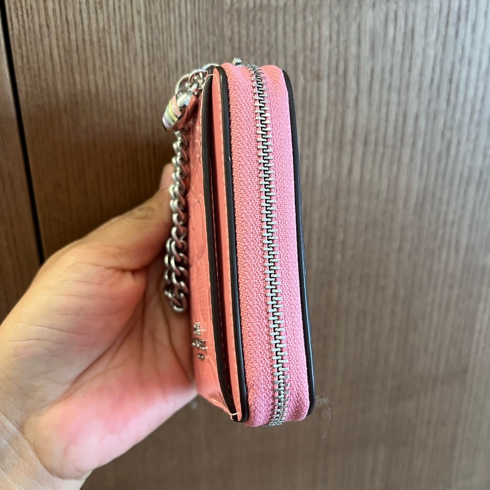 Coach Pink Signature Card Holder with Silver Chain and Heart Charm - Picture 8 of 9